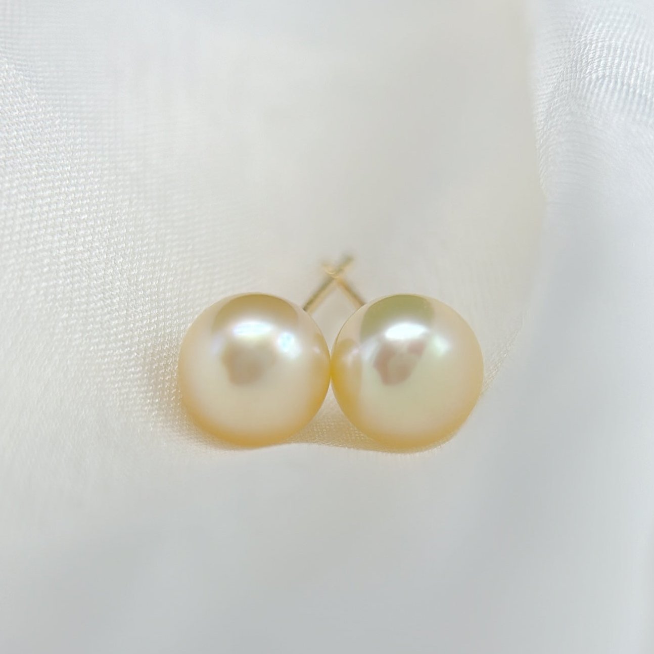 Akoya Earrings in 18K Yellow Gold, 6.5-7mm