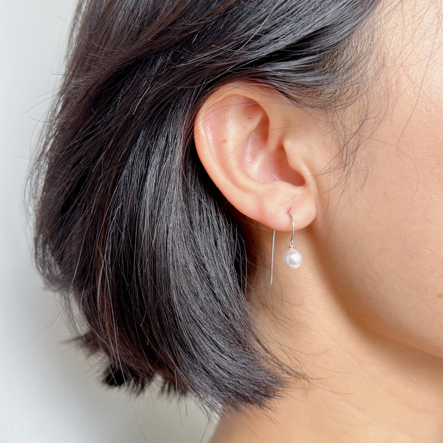 Akoya Dangling Earrings in 18K White Gold, 8-8.5mm,6.5-7mm