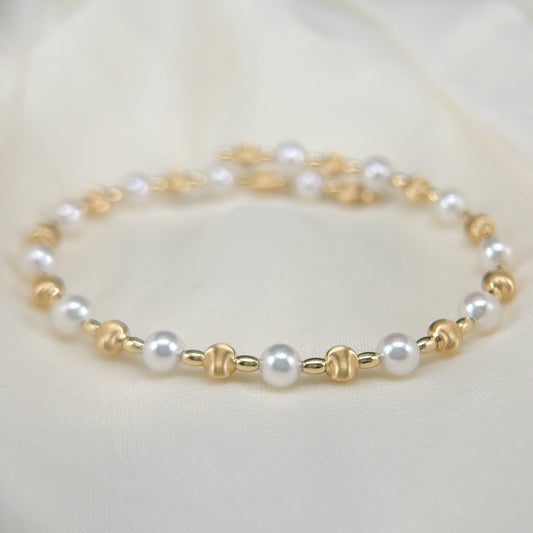 Akoya Pearl Bracelet in 18K Yellow Gold, 4.5-5mm