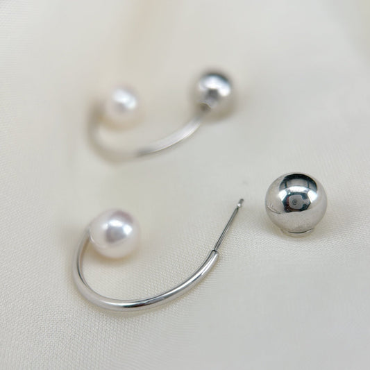 Akoya Pearl Earrings in 18K White Gold, 6-6.5mm