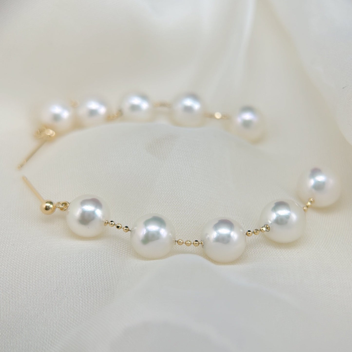 Akoya Pearl Earrings in 18K Yellow Gold, 7-7.5mm