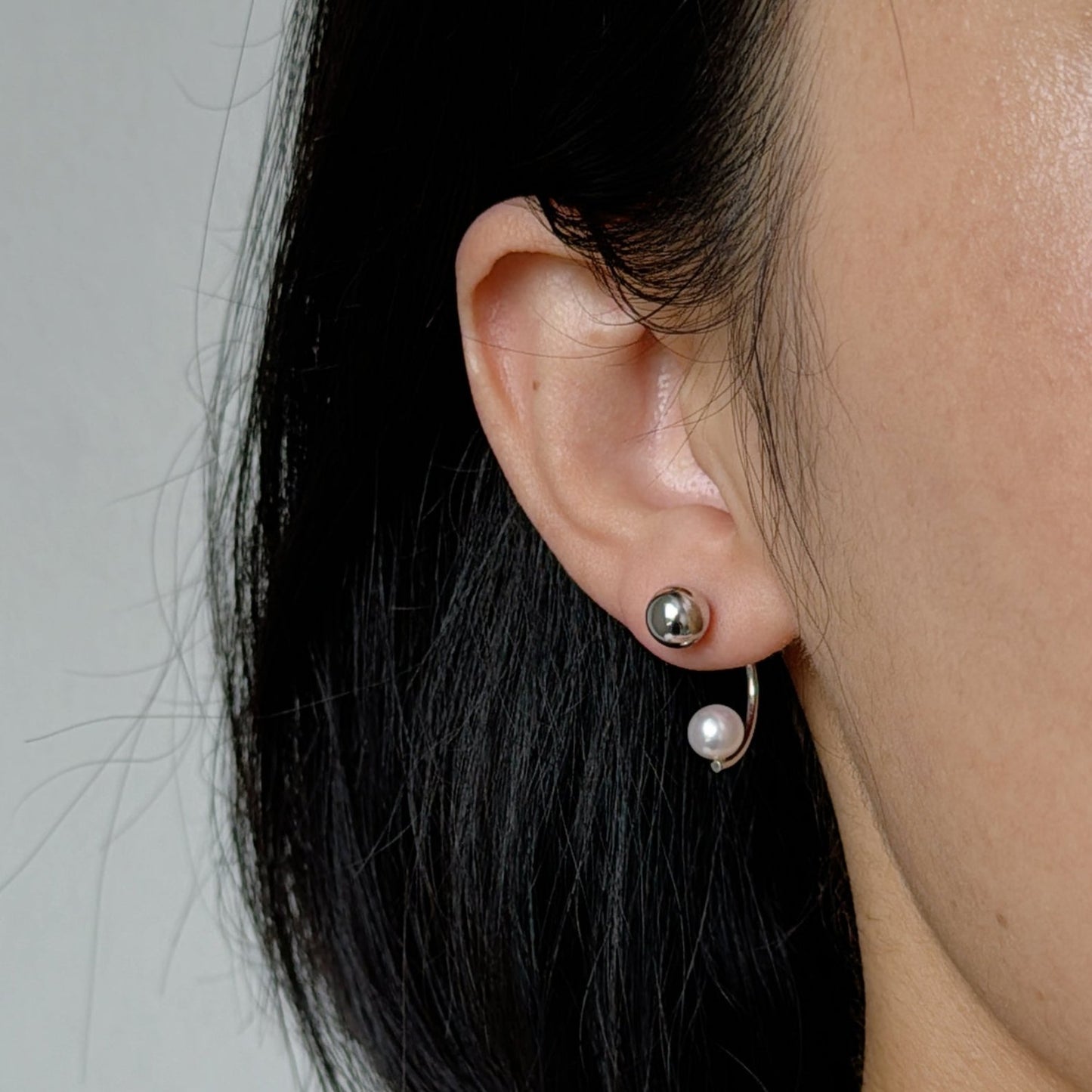 Akoya Pearl Earrings in 18K White Gold, 6-6.5mm