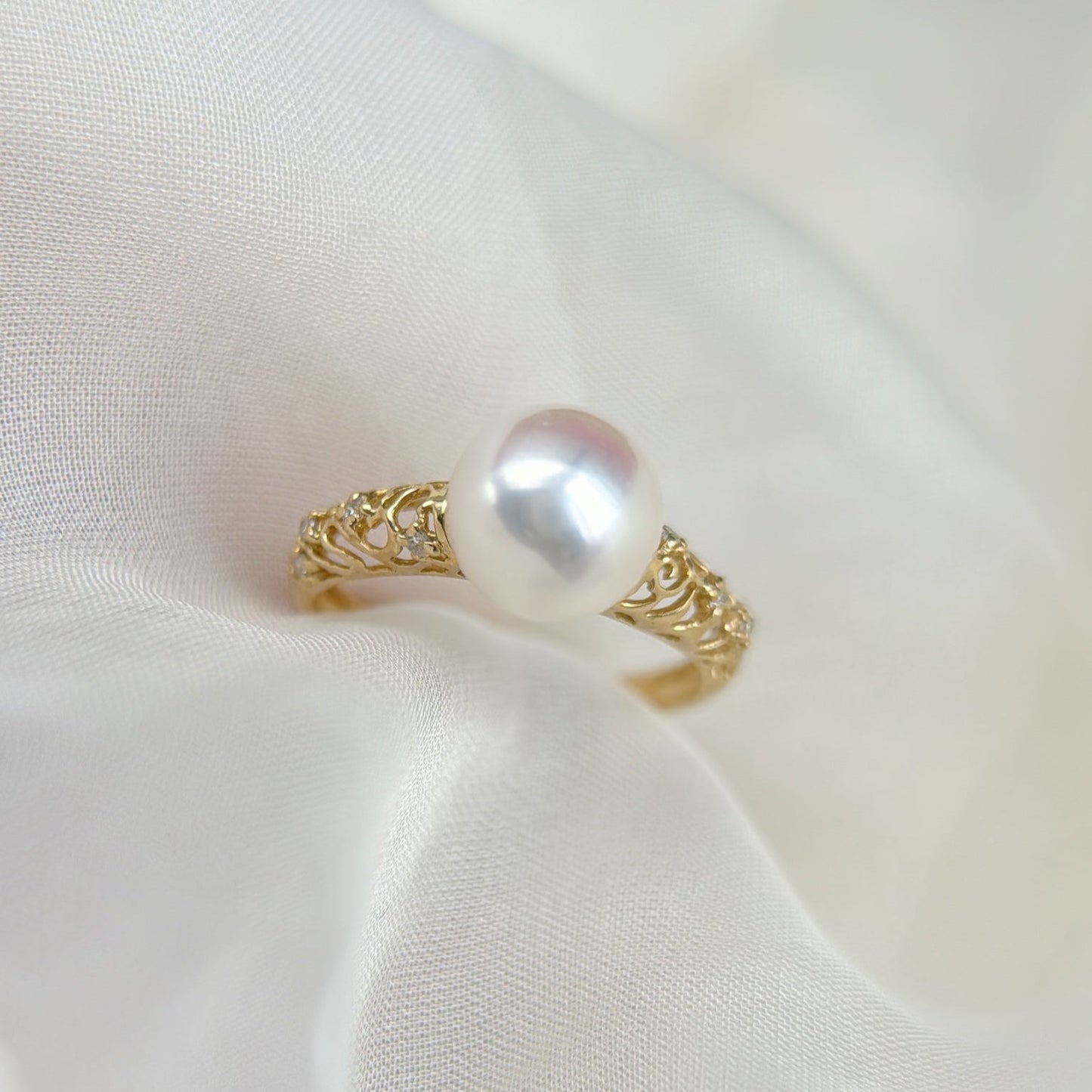 Akoya Pearl Ring in 18K Yellow Gold with Diamond, 8-8.5mm,d0.072ct