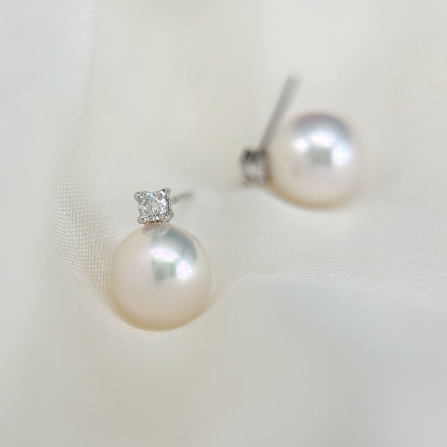 Akoya Pearl Earrings in 18K White Gold with Diamond, d0.1ct,8-8.5mm