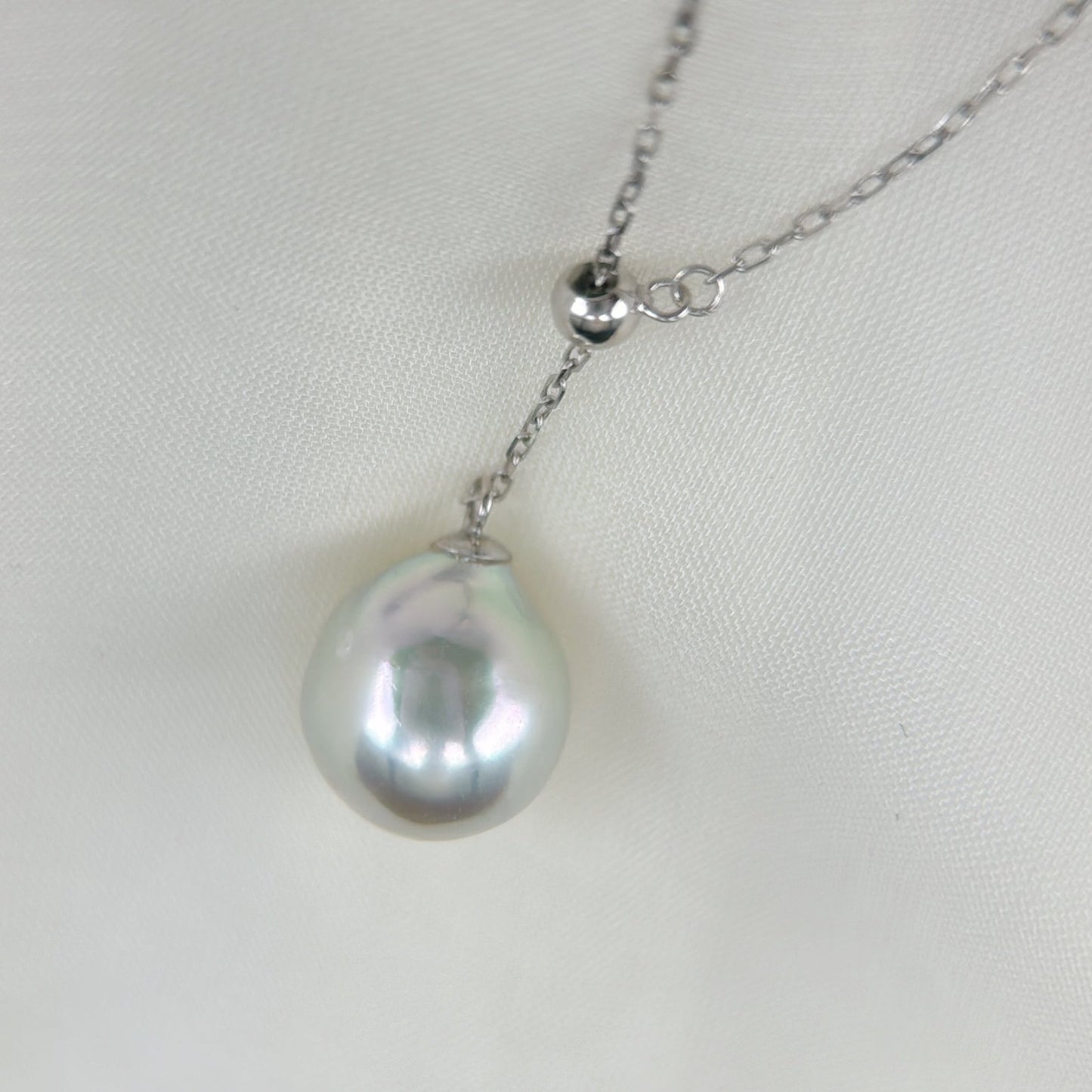 Blue Akoya Pearl Adjustable Necklace in 18K White Gold, 9-10mm