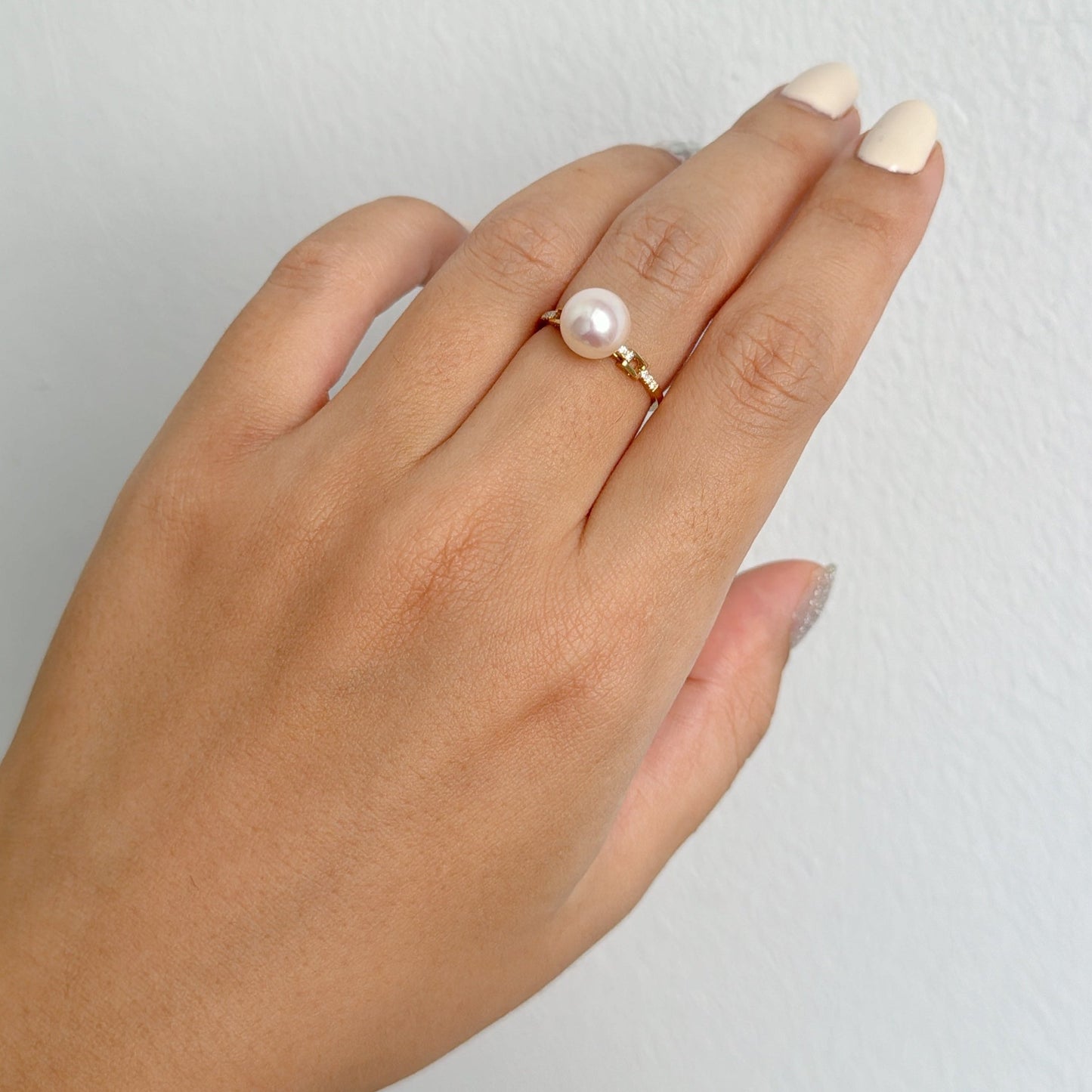 Akoya Pearl Ring in 18K Yellow Gold with Diamond, 8-8.5mm,d0.05ct