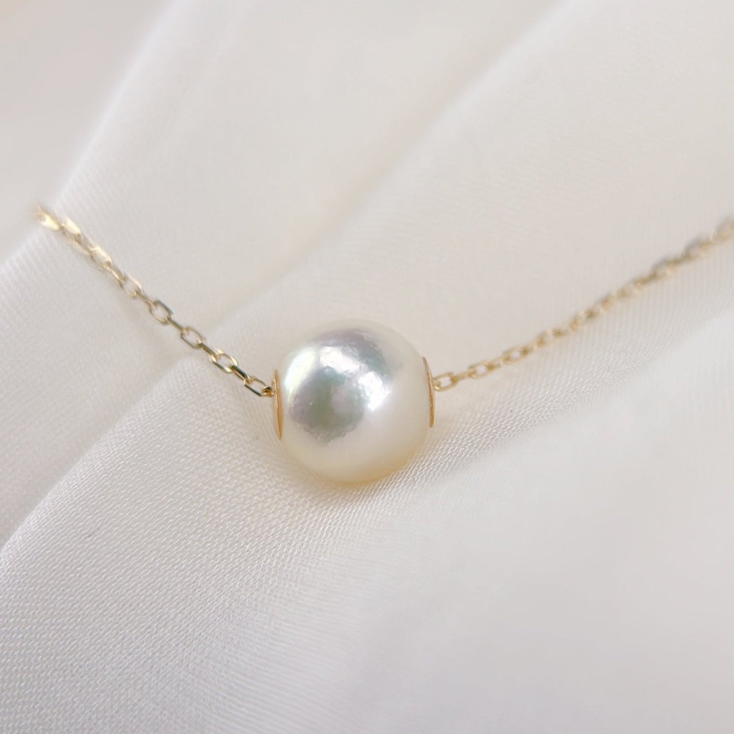 Akoya Pearl Floating Necklace in 18K Yellow Gold, 7.5-8mm