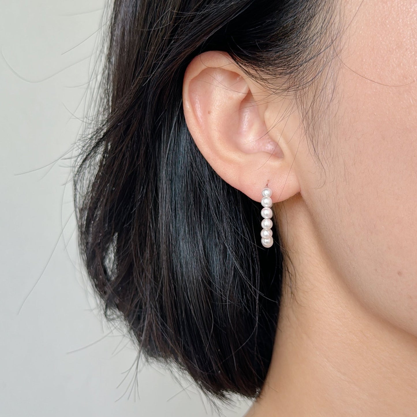 Akoya Pearl Earrings in 18K White Gold, 3.5-4mm