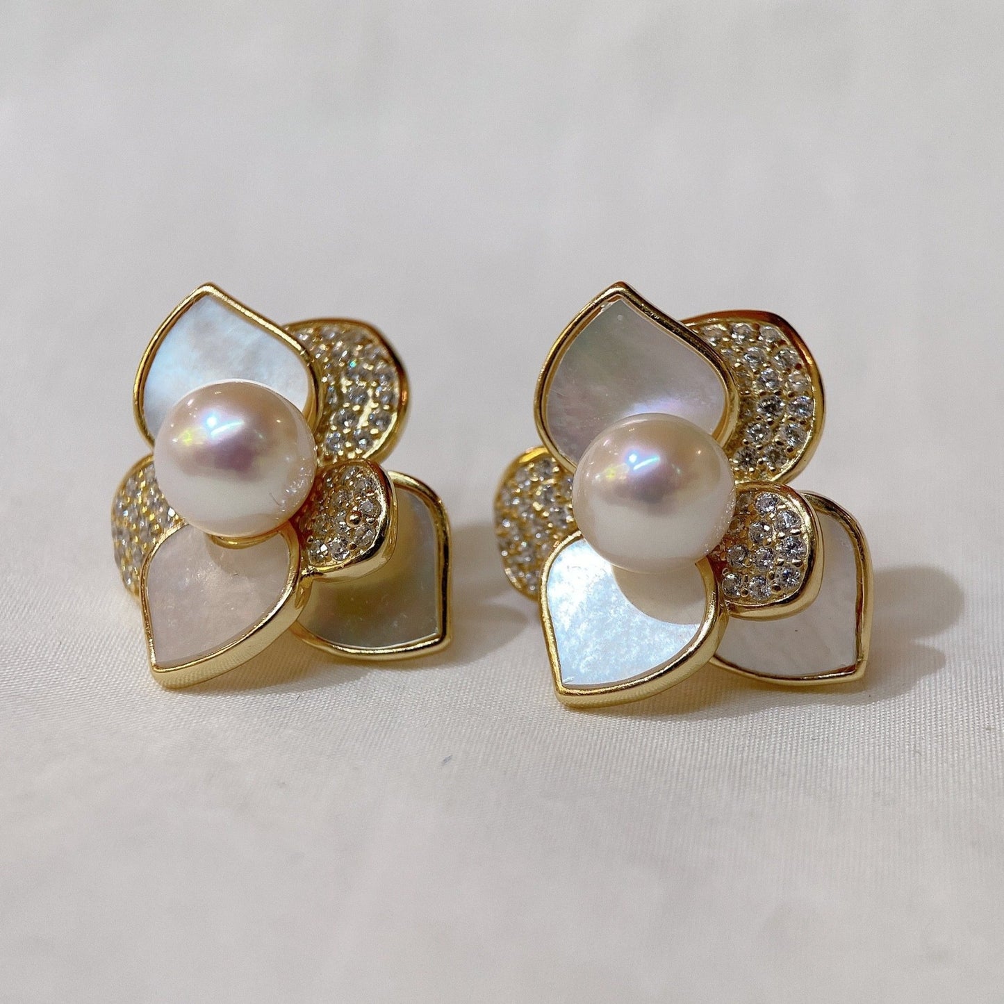 Yellow Gold Plated Sterling Silver Freshwater Pearl Earrings with Mother of Pearl, ER22