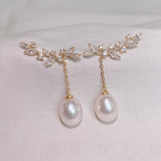 Yellow Gold Plated Sterling Silver Freshwater Pearl Earrings, ER68