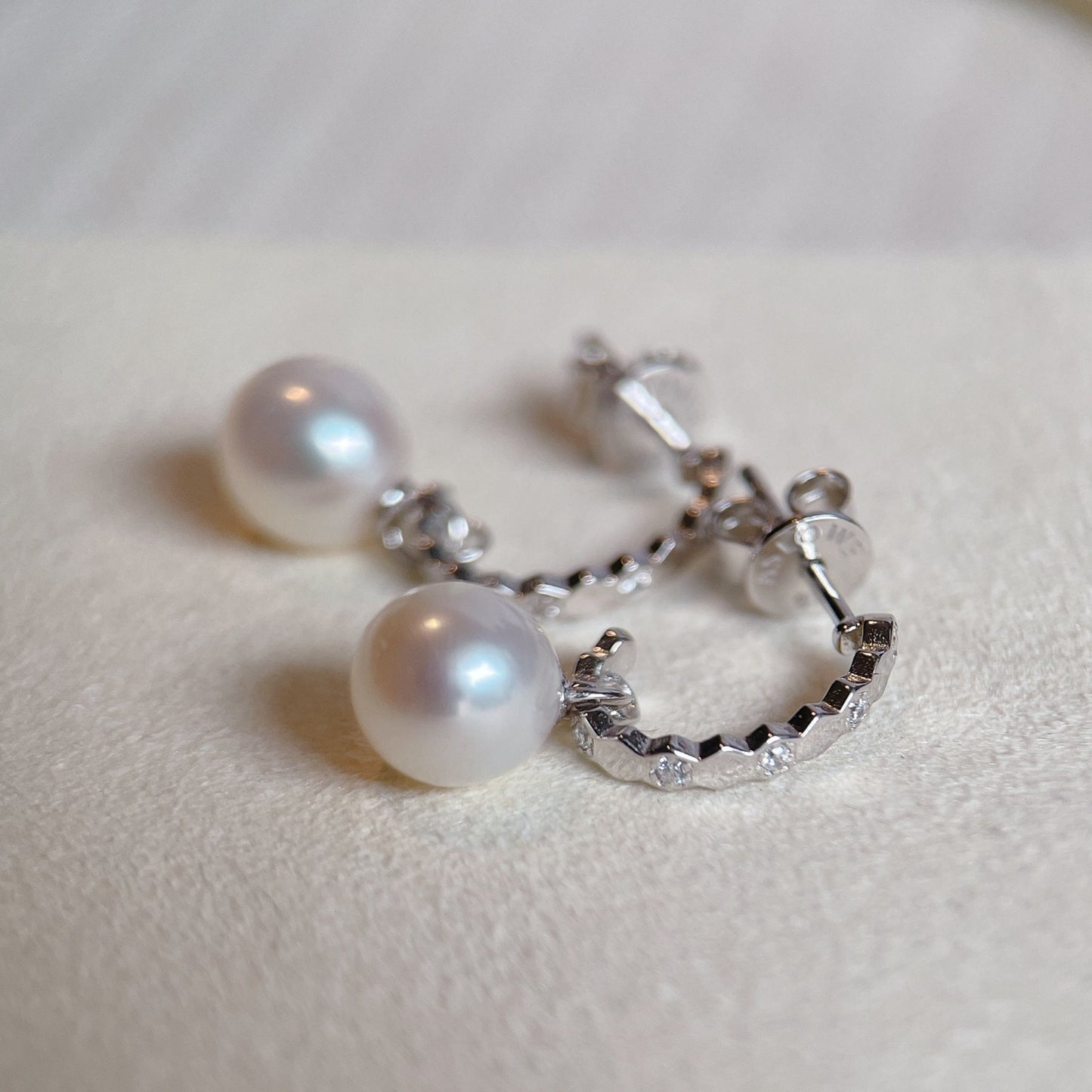 White Gold Plated Sterling Silver Freshwater Pearl Earrings, ER63