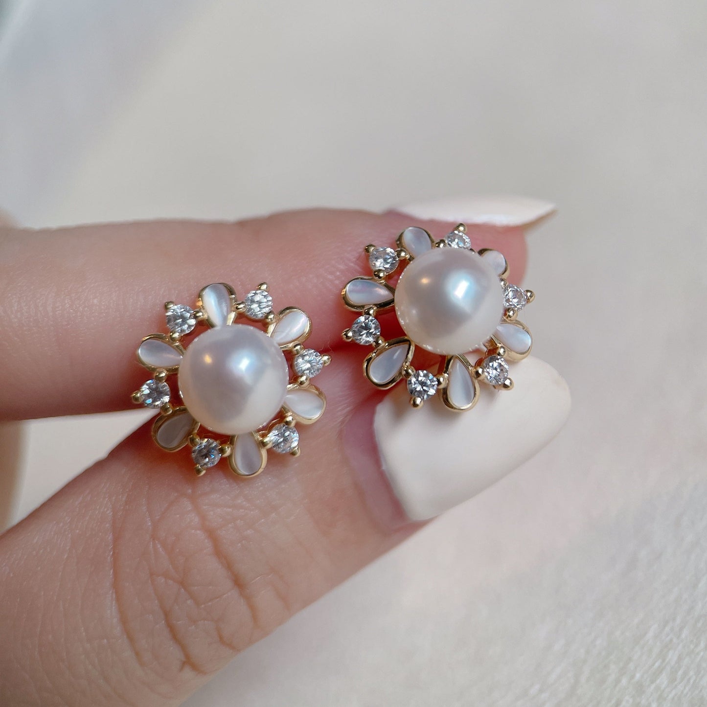 Yellow Gold Plated Sterling Silver Freshwater Pearl Earrings with Mother of Pearl, ER37