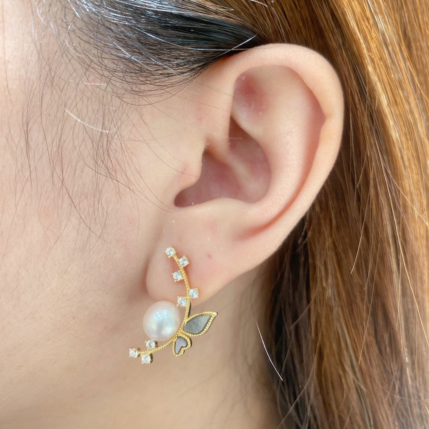 Yellow Gold Plated Sterling Silver Freshwater Pearl Earrings with Black Mother of Pearl, ER24