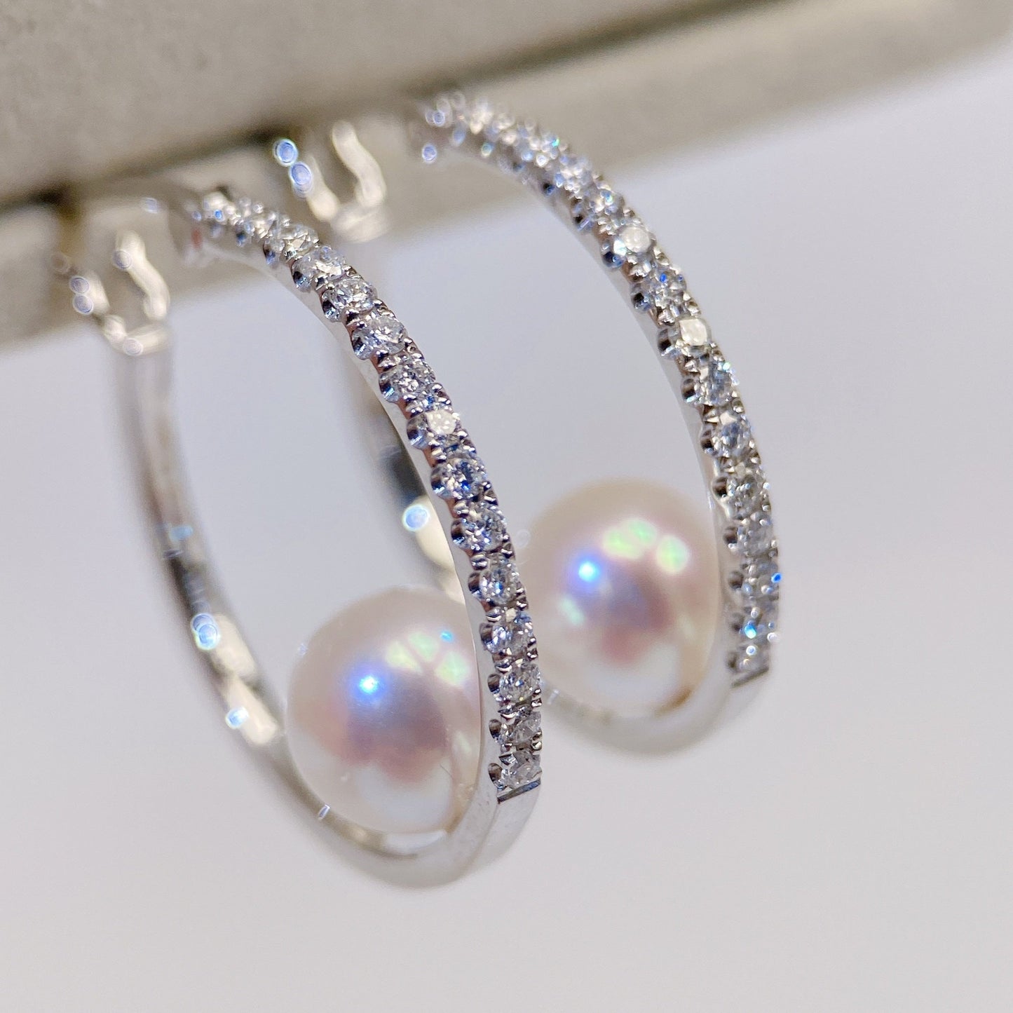 Akoya Pearl Hoop Earrings in 18k White Gold with Diamond, d0.35ct,6.5-7mm