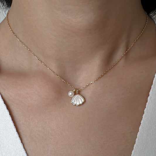 Yellow Gold Plated Sterling Silver Freshwater Pearl Necklace with Mother of Pearl, NL11