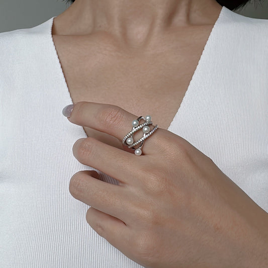 White Gold Plated Sterling Silver Freshwater Pearl Ring, R2