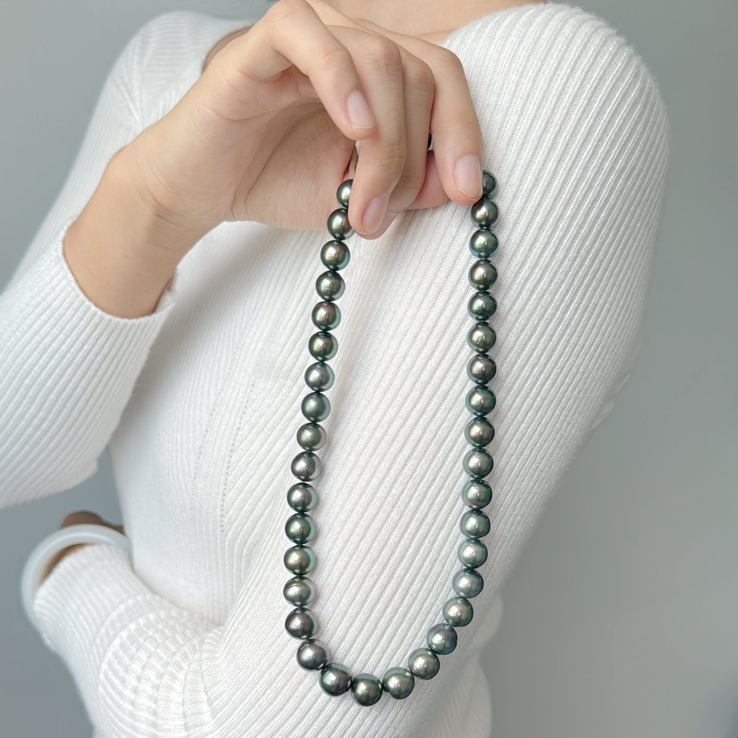 Tahitian Pearl Full Pearl Necklace with Silver Clasp, 10-11.9mm,cert EJ0488