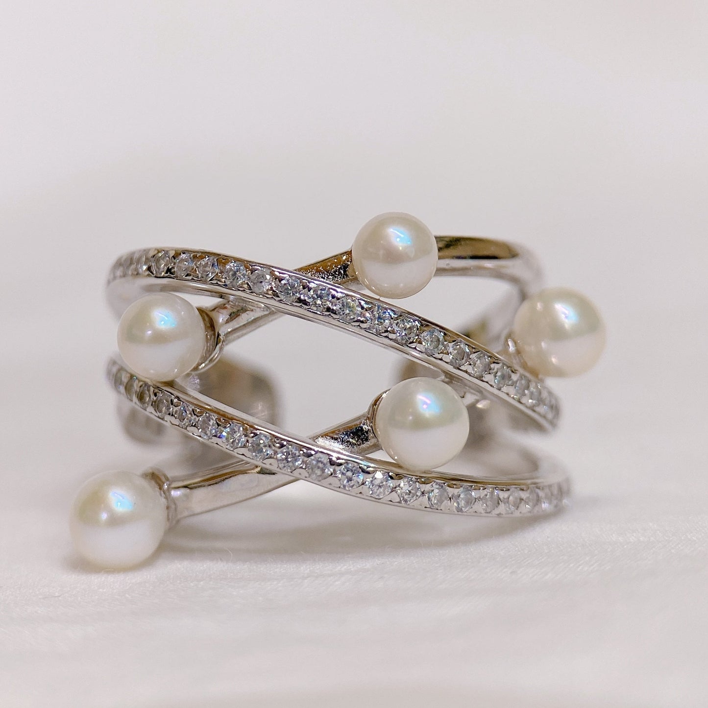White Gold Plated Sterling Silver Freshwater Pearl Ring, R2