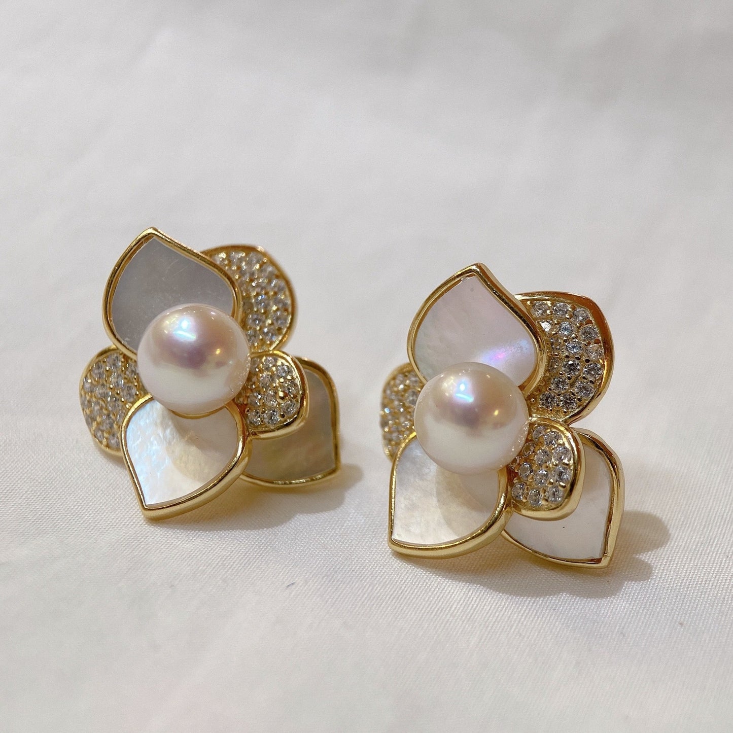 Yellow Gold Plated Sterling Silver Freshwater Pearl Earrings with Mother of Pearl, ER22