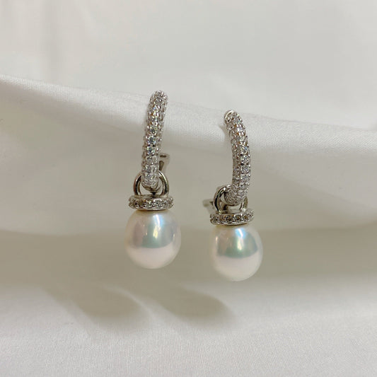 White Gold Plated Sterling Silver Freshwater Pearl Earrings, ER42