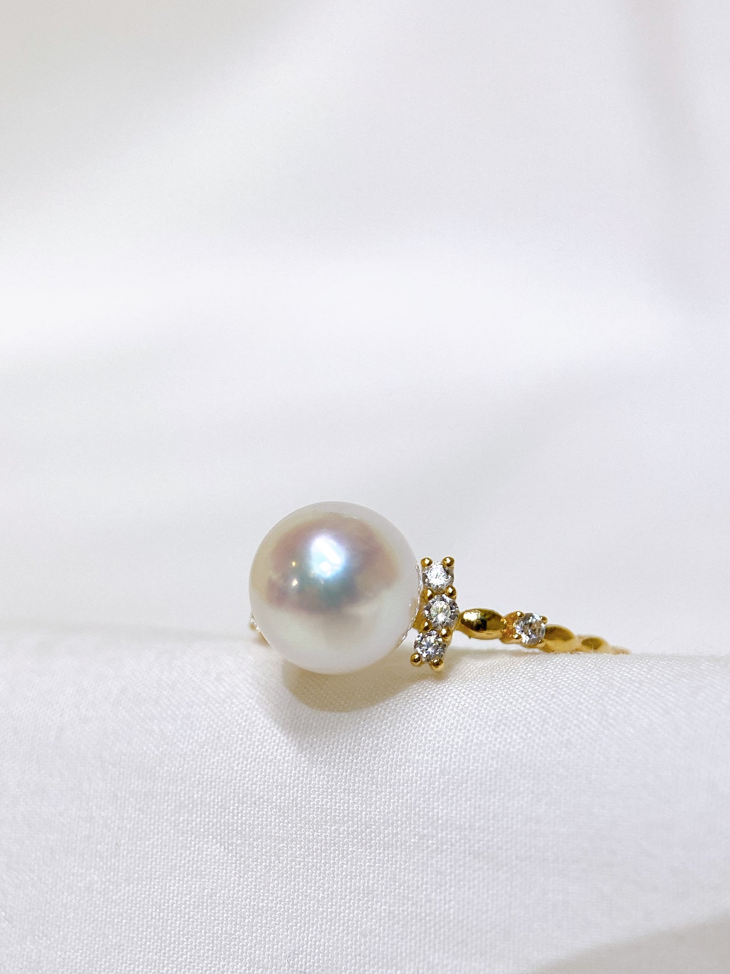Akoya Pearl Ring in 18K Yellow Gold with Diamond d0.08ct,7.5-8mm