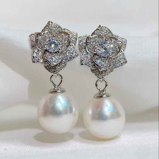 White Gold Plated Sterling Silver Freshwater Pearl Earrings, ER48