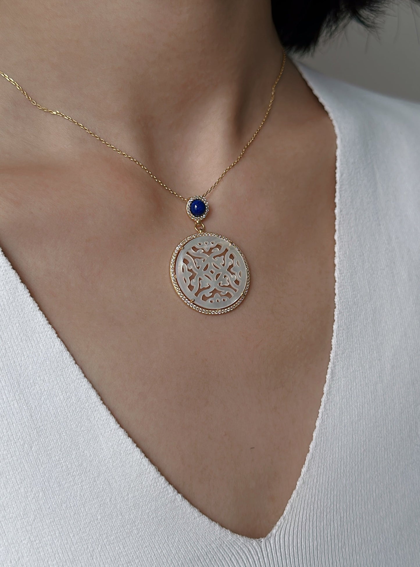 Yellow Gold Plated Sterling Silver Necklace with Mother of Pearl and Blue Lapis Lazuli, NL12